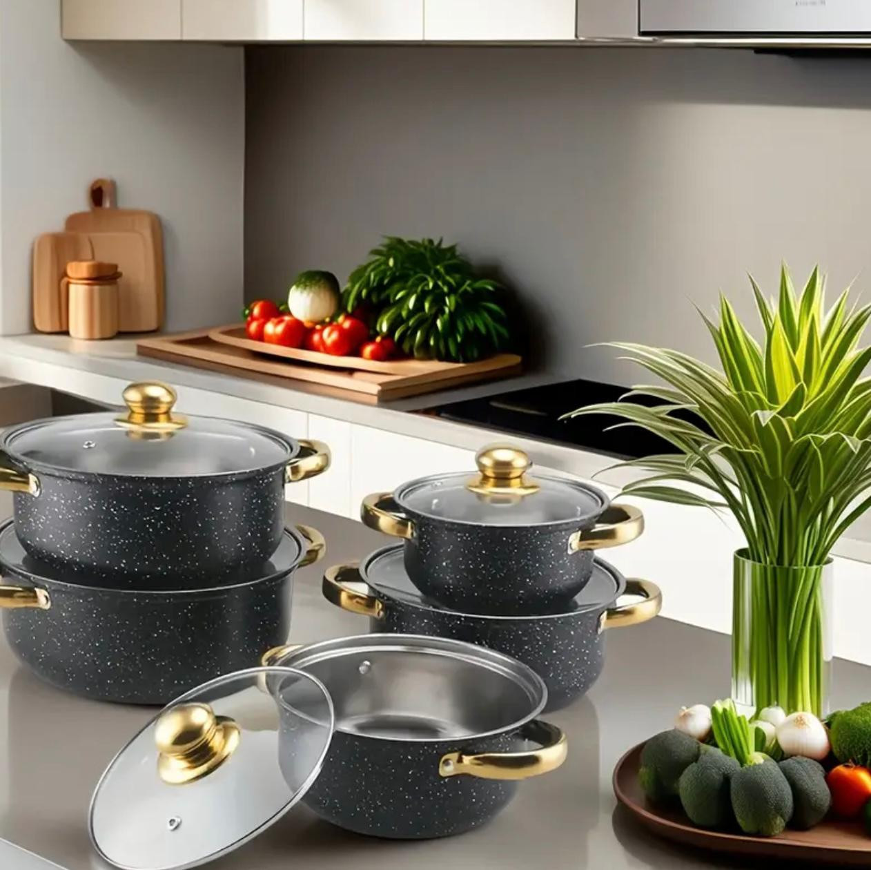 Ensemble d'ustensiles de cuisine en acier inoxydable avec couvercles noirs et dorés