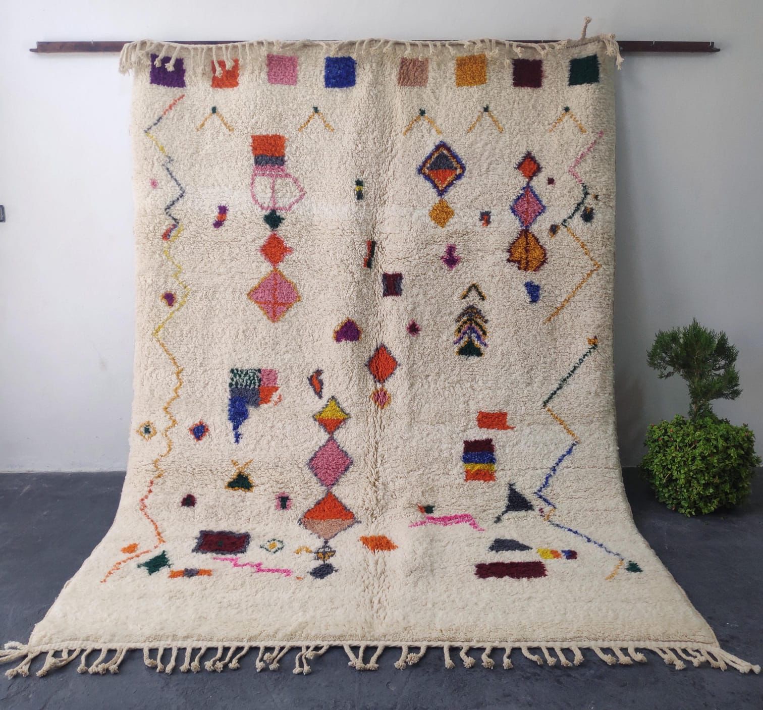 Tapis Berbère Multicolore à Symboles Amazighs