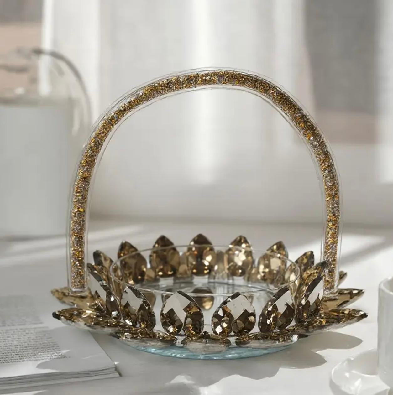 Nouveau panier de fleurs en cristal exquis- ornement pour femmes
