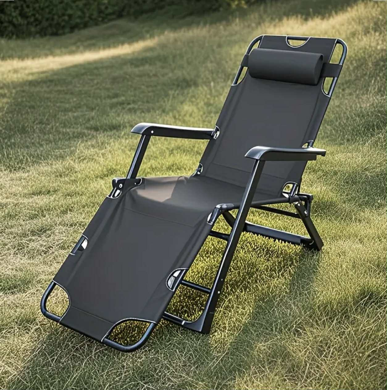 Fauteuil inclinable pliable avec dossier haut ergonomique – Structure en acier léger et portable pour l'intérieur et l'extérieur, design compact et durable pour la maison, le bureau, la terrasse ou le
