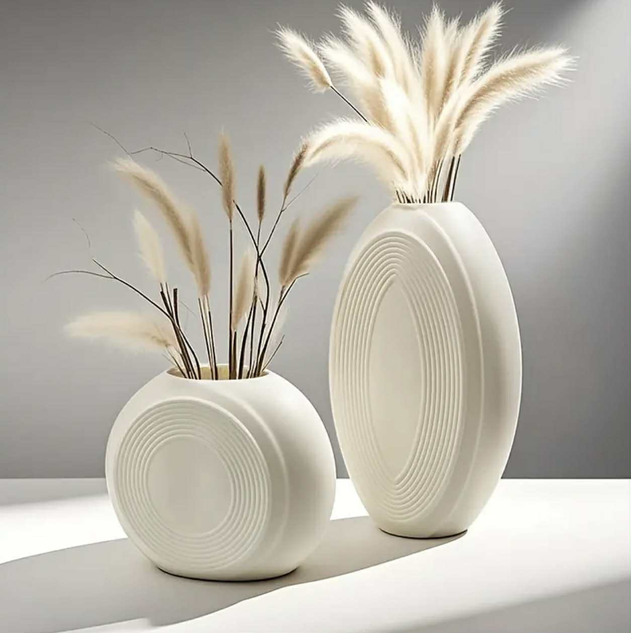 Lot de 2 vases en plastique pour décoration intérieure – Vases en céramique de 2 tailles, porte-fleurs incassables de style nordique/industriel, vases décoratifs légers pour fleurs séchées/fraîches, c - Image 1