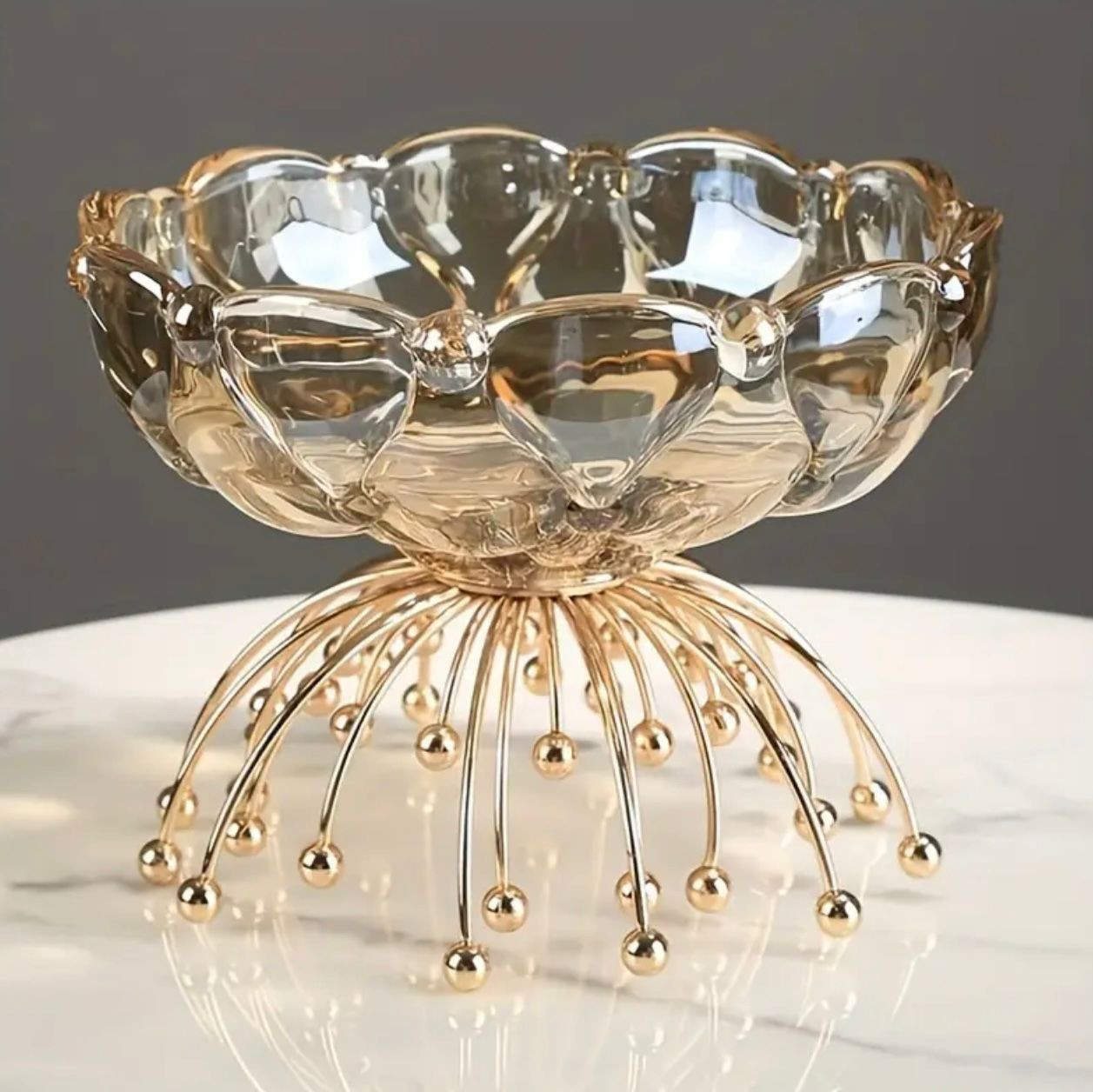 Bol de service élégant en verre pour bonbons et noix - Design géométrique fabriqué à la main pour la table basse du salon - Image 3