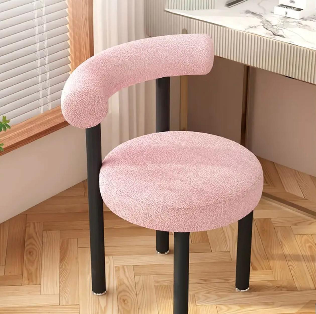 Chaises de salle à manger modernes élégantes en velours du milieu du siècle avec un cadre en métal, disponibles en quatre options de couleurs, adaptées aux salons et aux chambres à coucher - Image 3