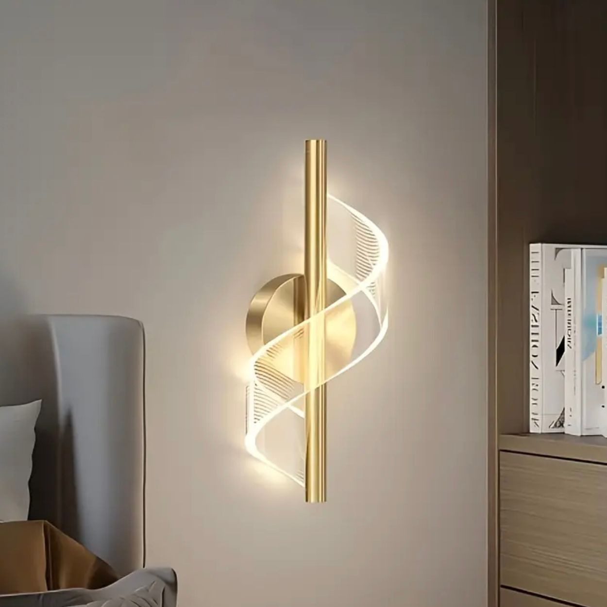 Plafonnier LED acrylique en spirale moderne, design accrocheur et lumineux - Image 3