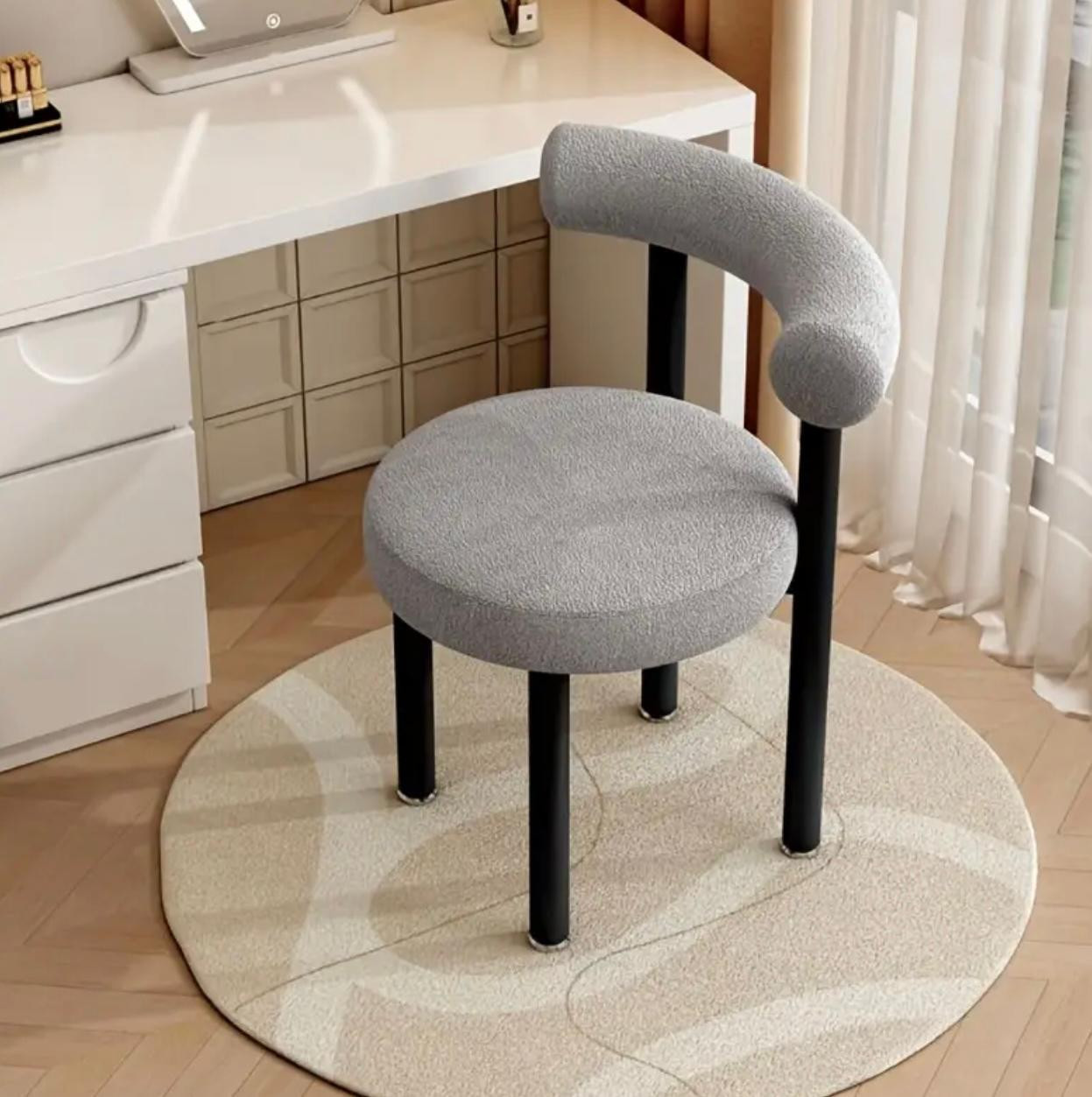 Chaises de salle à manger modernes élégantes en velours du milieu du siècle avec un cadre en métal, disponibles en quatre options de couleurs, adaptées aux salons et aux chambres à coucher - Image 2